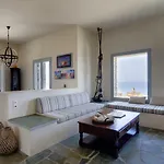 Thalatta Thalatta Villa