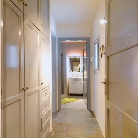 Thalatta Thalatta Villa