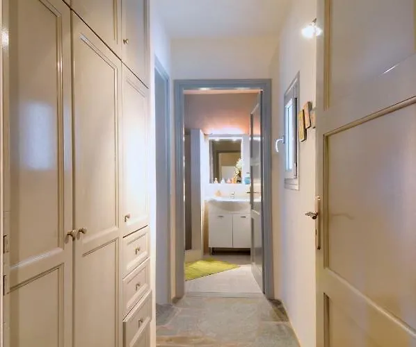 Thalatta Thalatta Villa